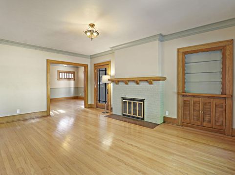 Main Photo