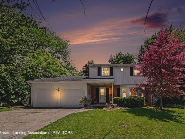3601 Christine Drive, Lansing, MI 48911