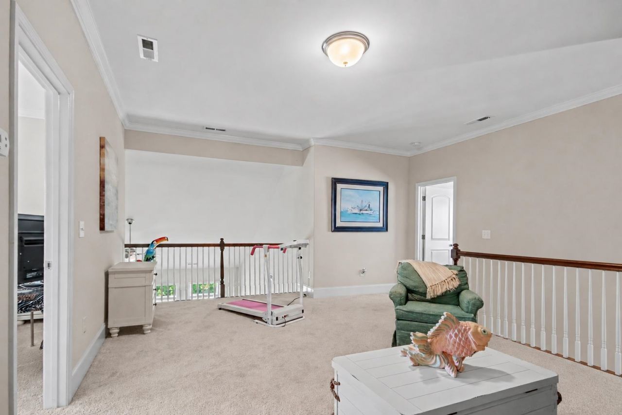 4413 Marshwood Dr.  Photo 33