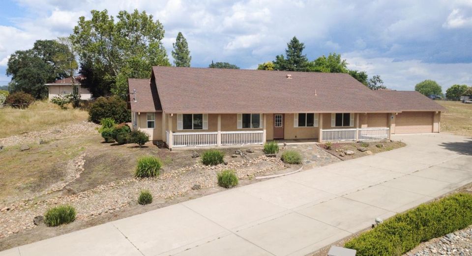 3360 Flint Trl, Ione, CA 95640 Photo