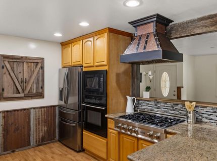 17940 Berta Canyon Rd, Salinas, CA 93907 Photo