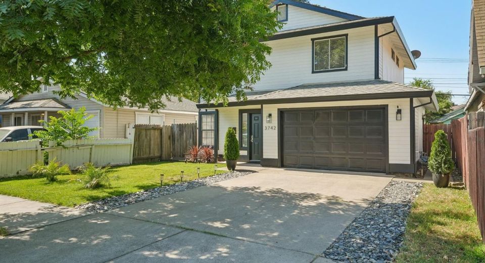 3742 Bigler Way, Sacramento, CA 95817 Photo