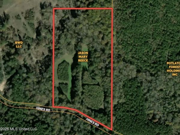 672 Hines Road, Camden, MS 39045
