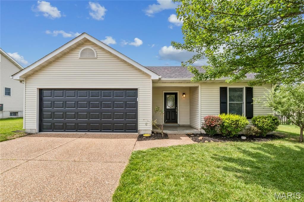 5017 Joshua Drive, Wentzville, MO 63385 Main Photo
