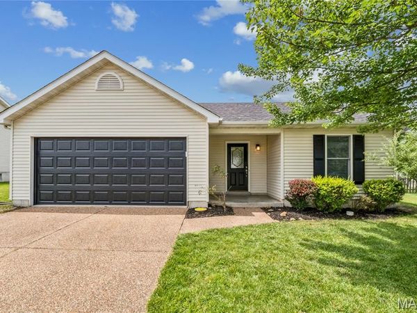 5017 Joshua Drive, Wentzville, MO 63385
