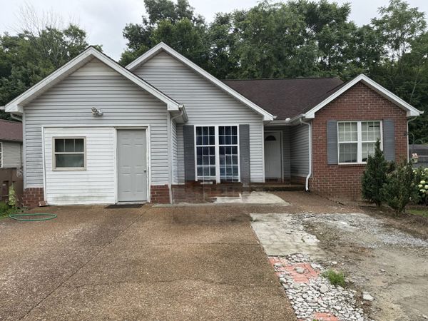 5140 Highlander Dr , Antioch, TN 37013