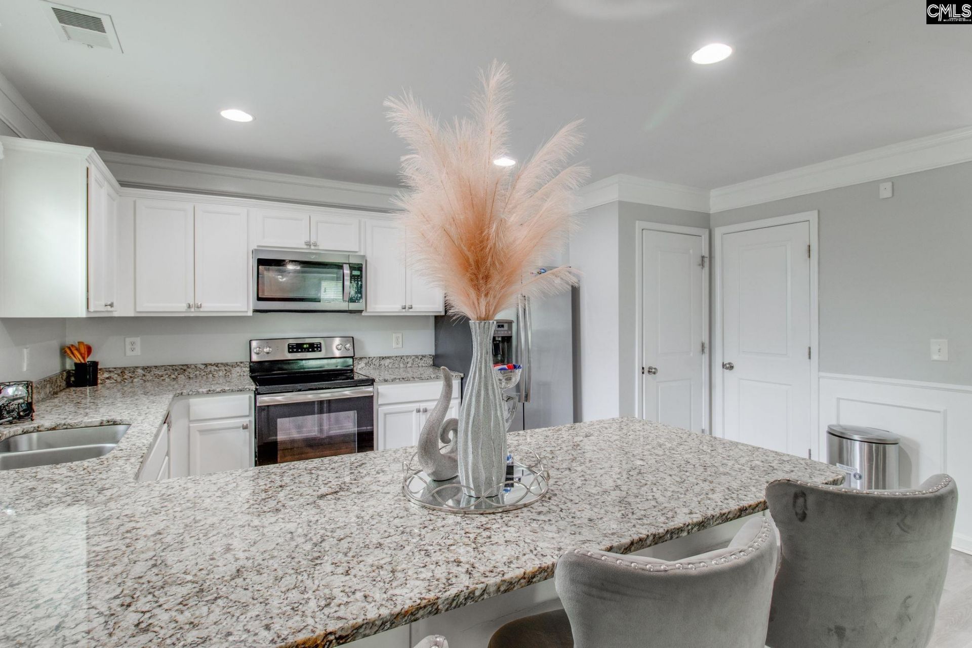 136 Battery Creek Drive  Photo 12