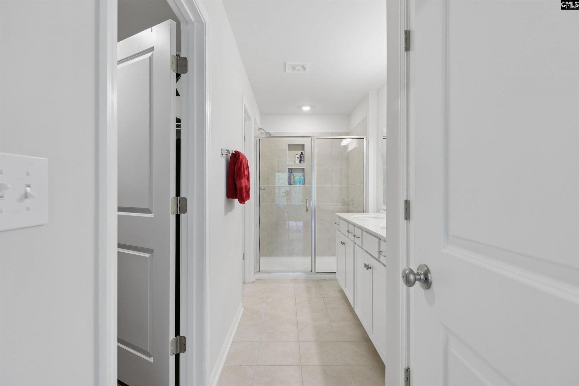 208 Flatsedge Court  Photo 17