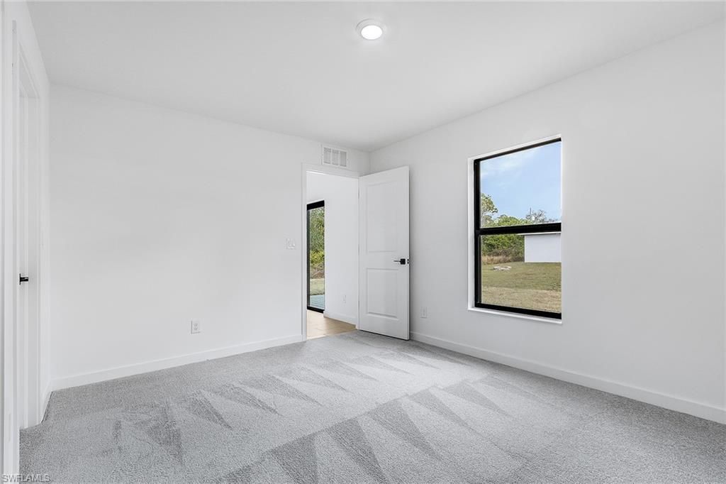 434 Parkdale Blvd, Lehigh Acres, FL 33974 Photo