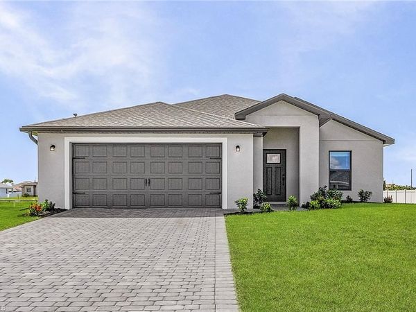720 Goldrock RD , LEHIGH ACRES, FL 33974