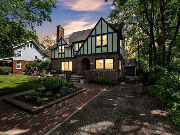 1322 Granger Avenue, Ann Arbor, MI 48104