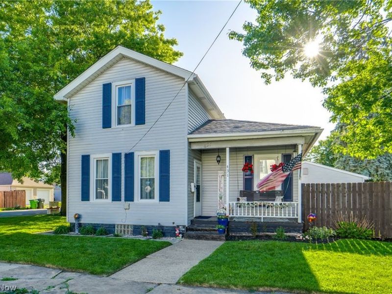 431 11th Street NE, Massillon, OH 44646 Photo 1
