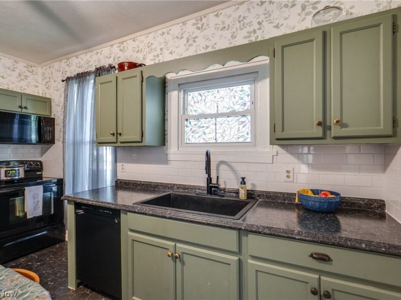 431 11th Street NE, Massillon, OH 44646 Photo 15