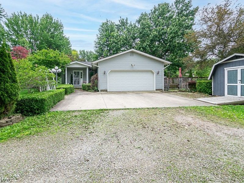 17404 Vermont Street , Grafton, OH 44044 Photo 3
