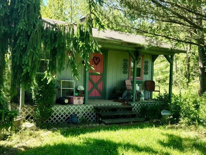17404 Vermont Street , Grafton, OH 44044 Photo 5