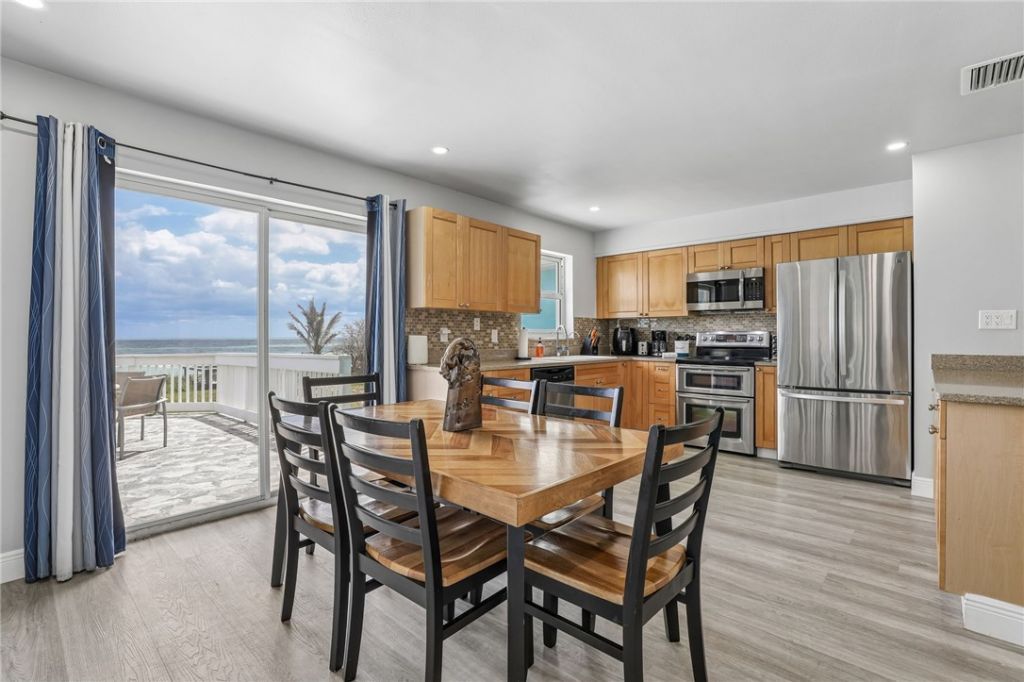 6403 Highway A1a, Melbourne Beach, FL 32951 Photo