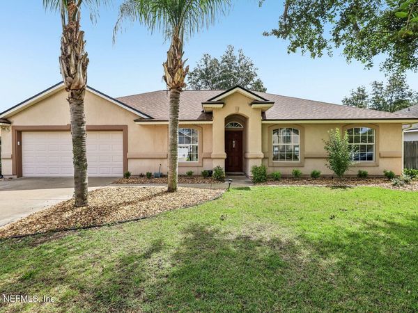 3215 GINNY LAKE Drive, Middleburg, FL 32068