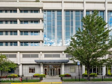 1629 S Prairie Avenue, Unit 2701, Chicago, IL 60616