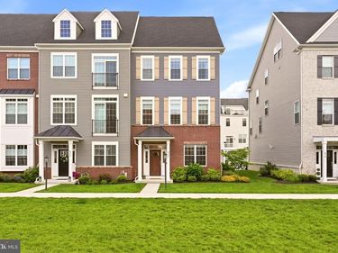 808 FURNACE COURT, PHOENIXVILLE, PA 19460