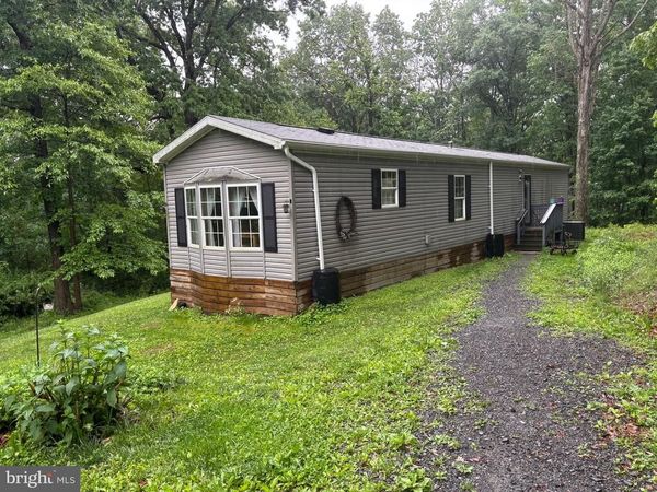 8964 JERSEY MOUNTAIN ROAD, POINTS, WV 25437