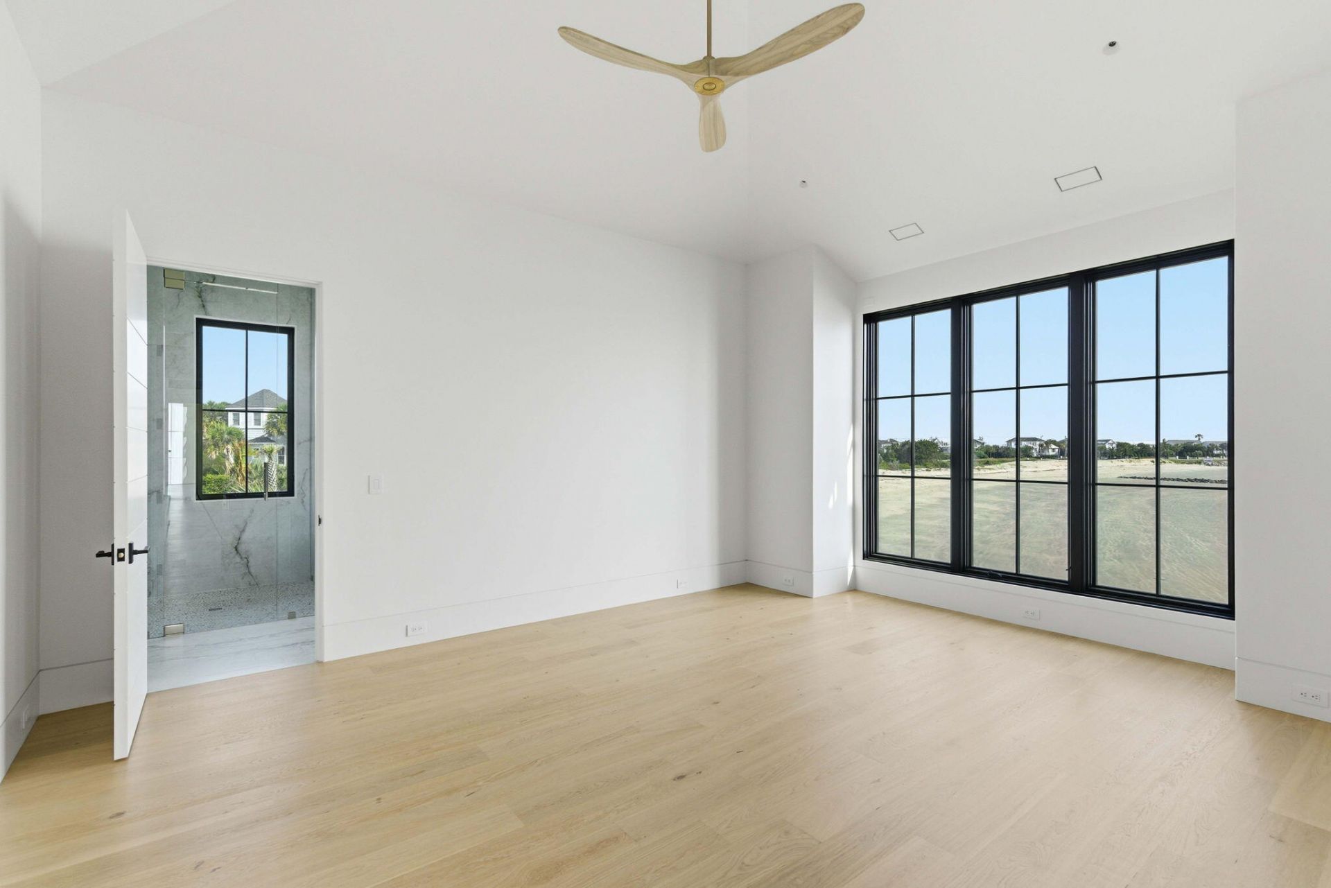 3209 Marshall Boulevard Photo 37