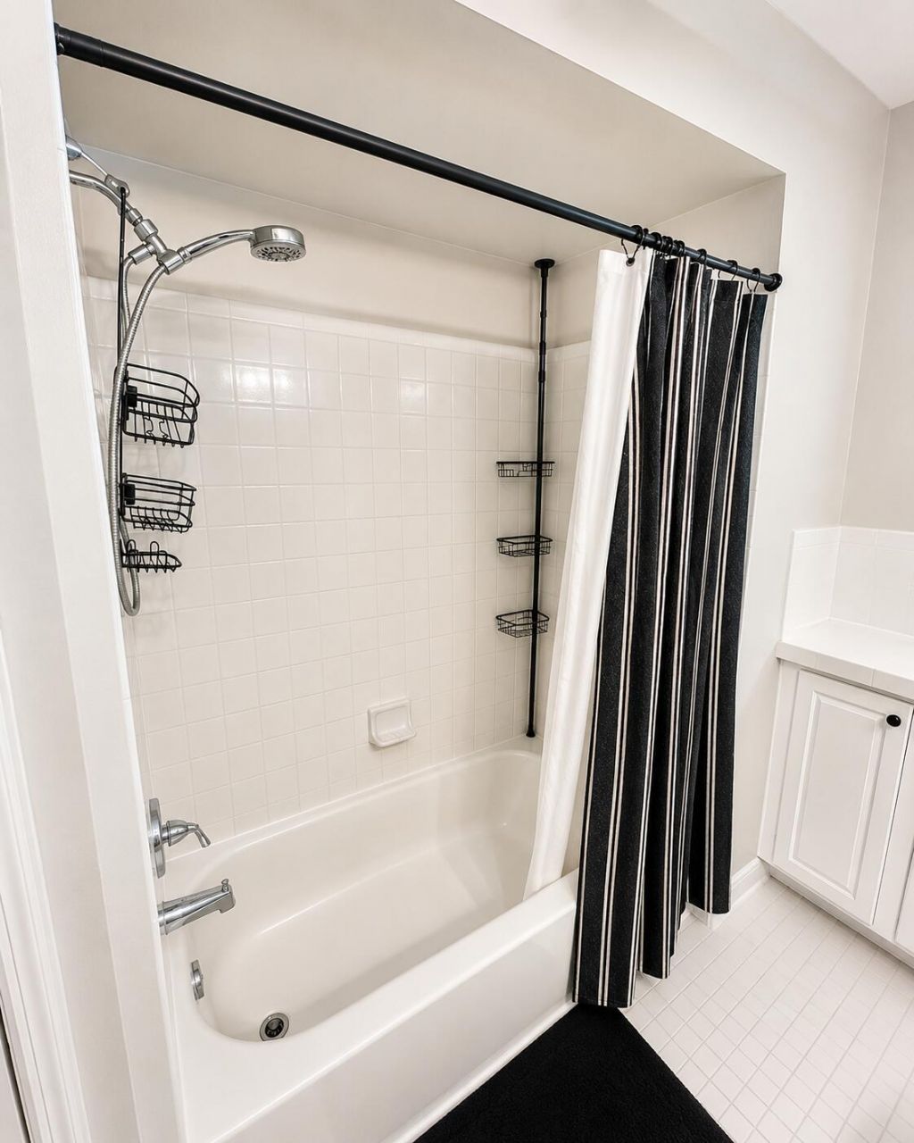 115 Woodlawn Street Photo 11