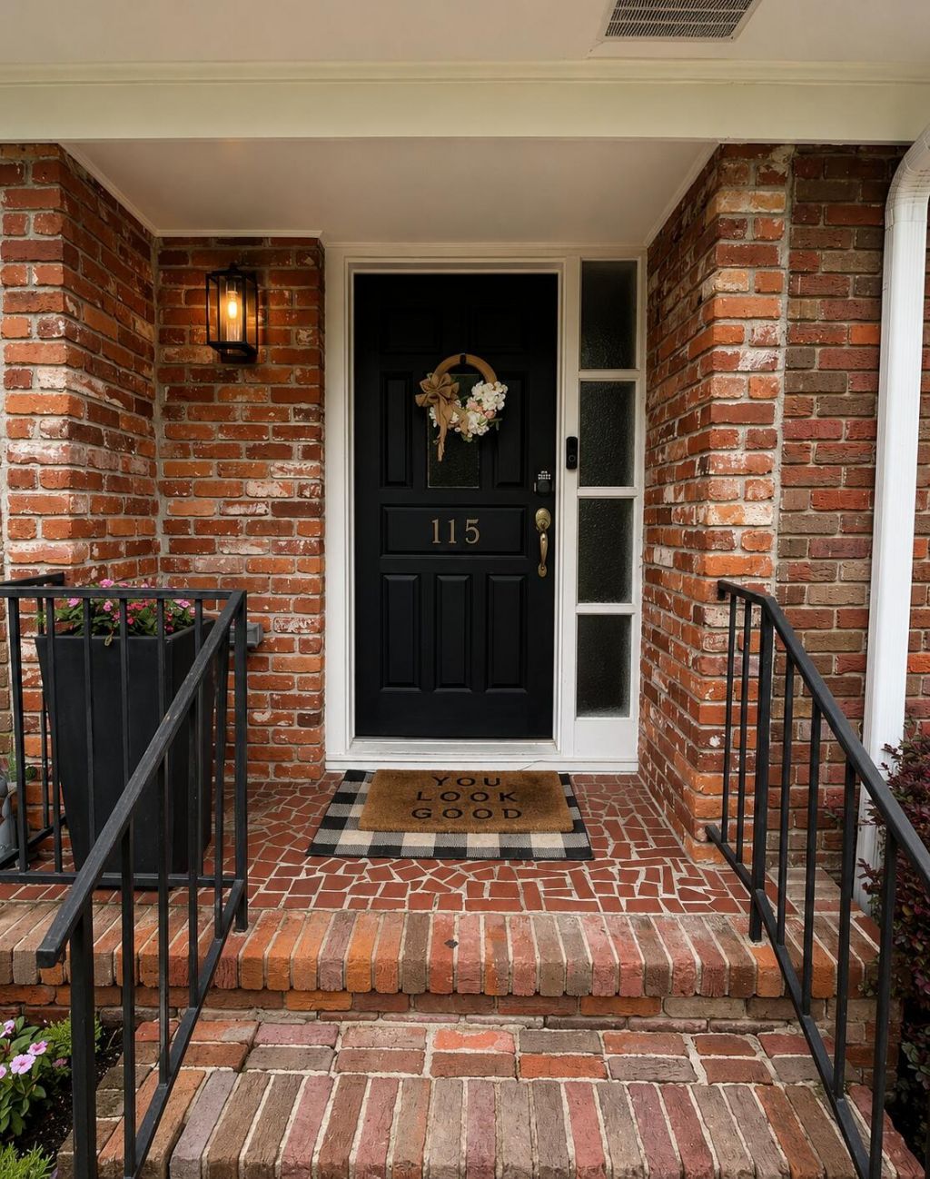 115 Woodlawn Street Photo 17
