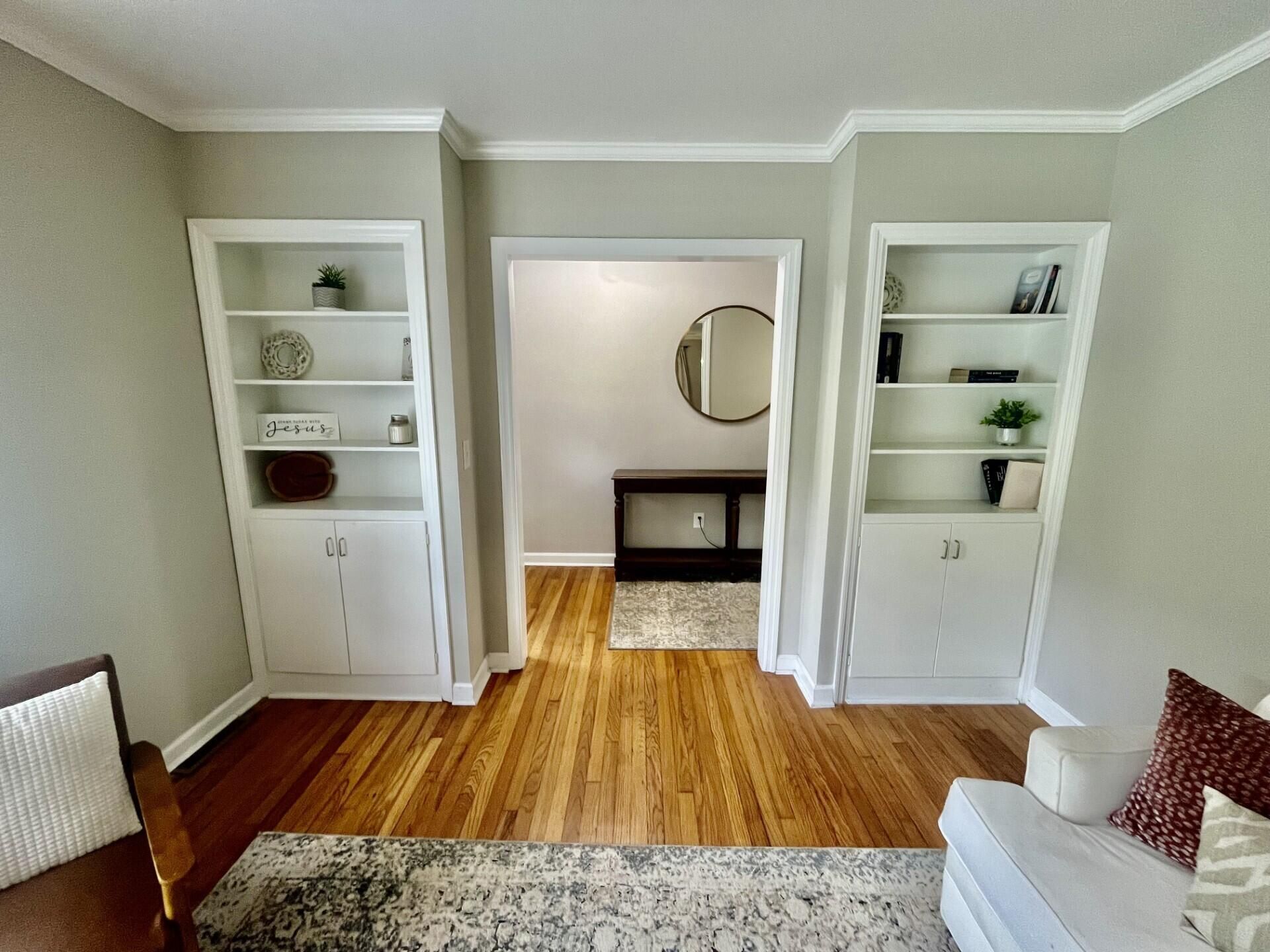 115 Woodlawn Street Photo 19