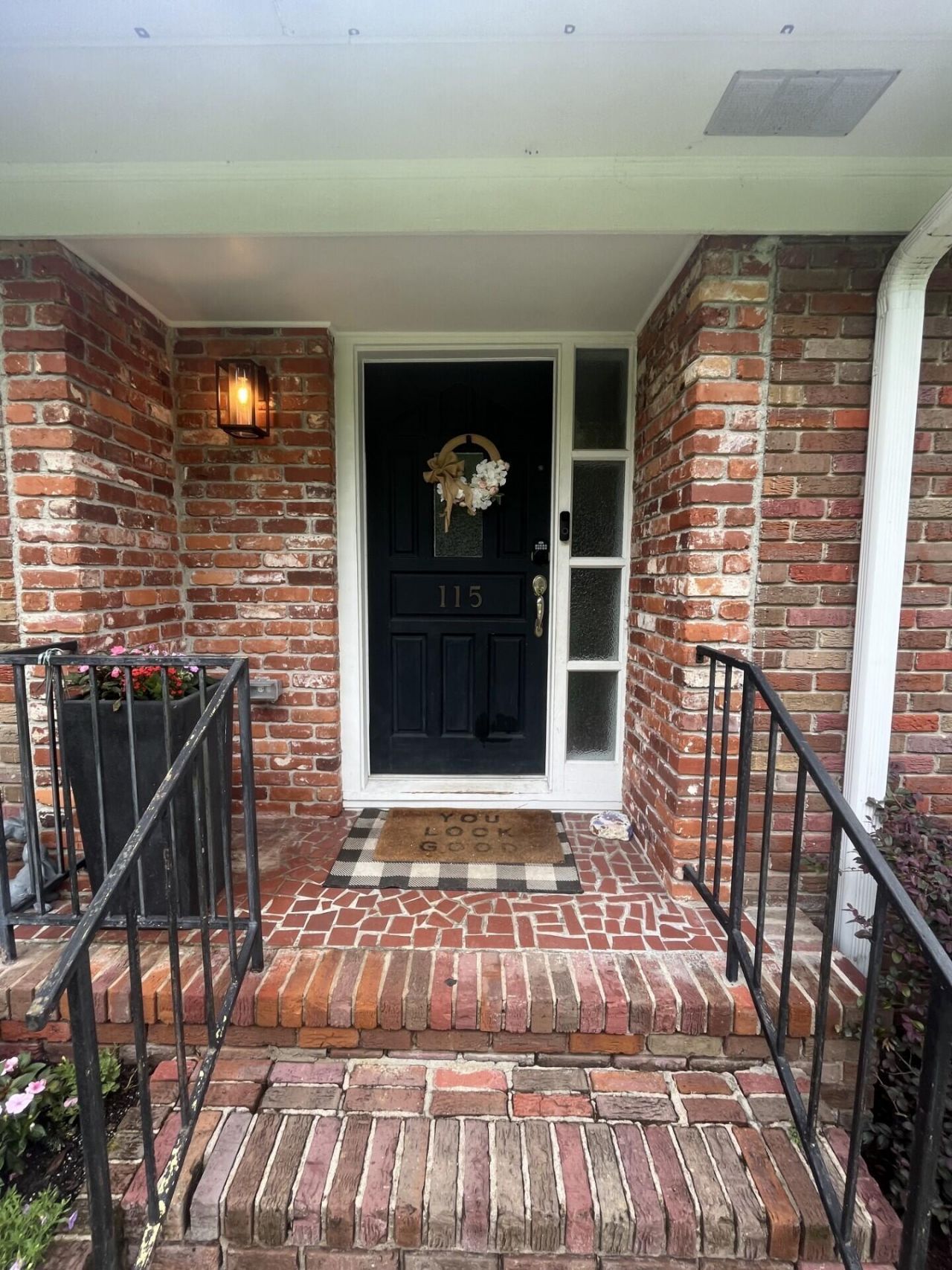 115 Woodlawn Street Photo 21