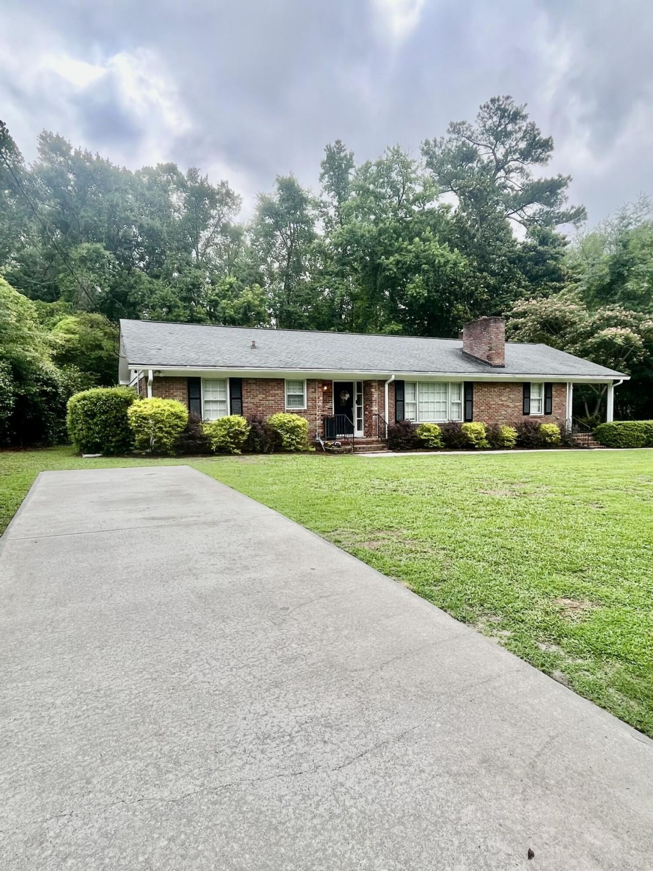 115 Woodlawn Street Photo 22