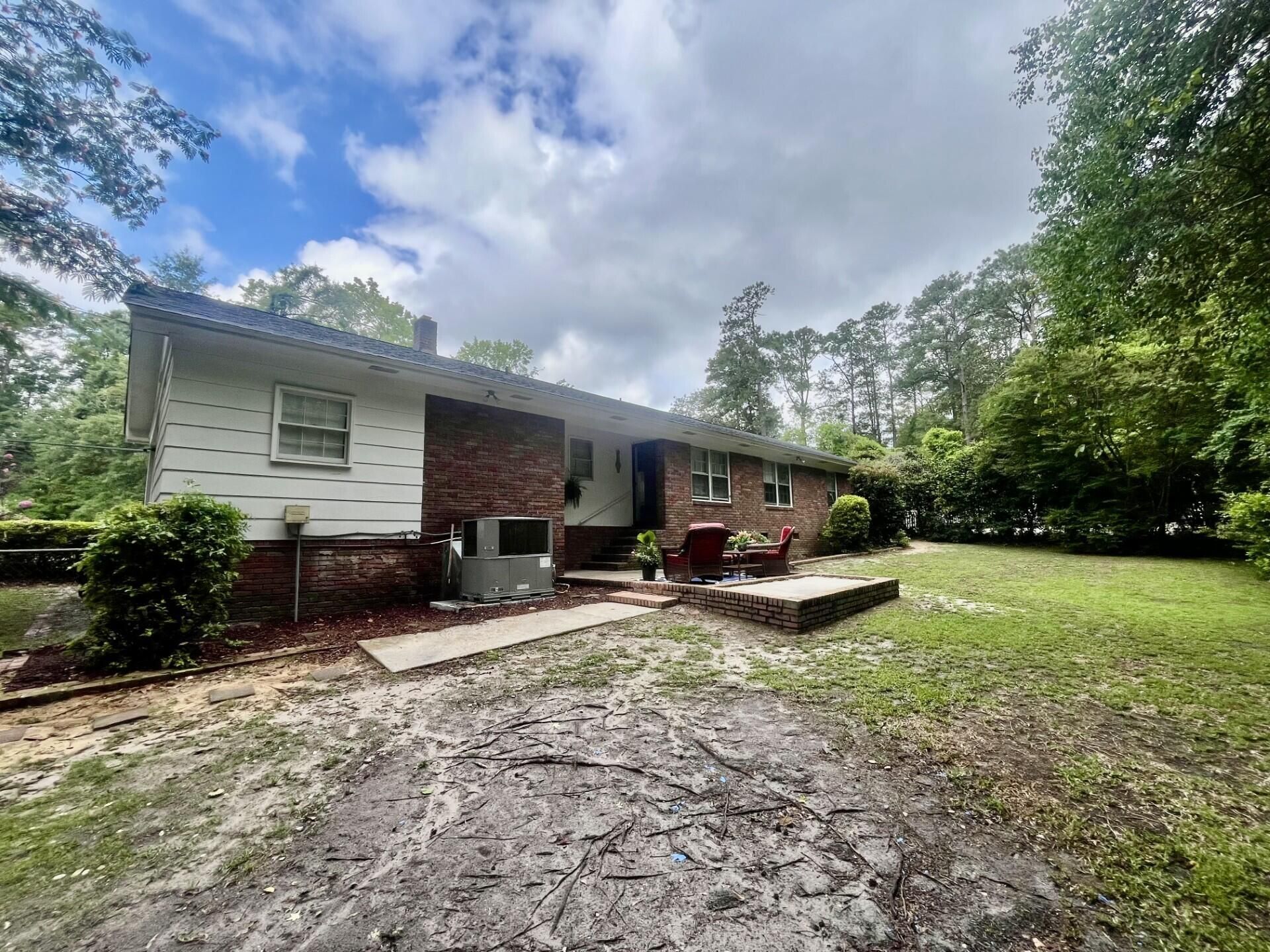115 Woodlawn Street Photo 26