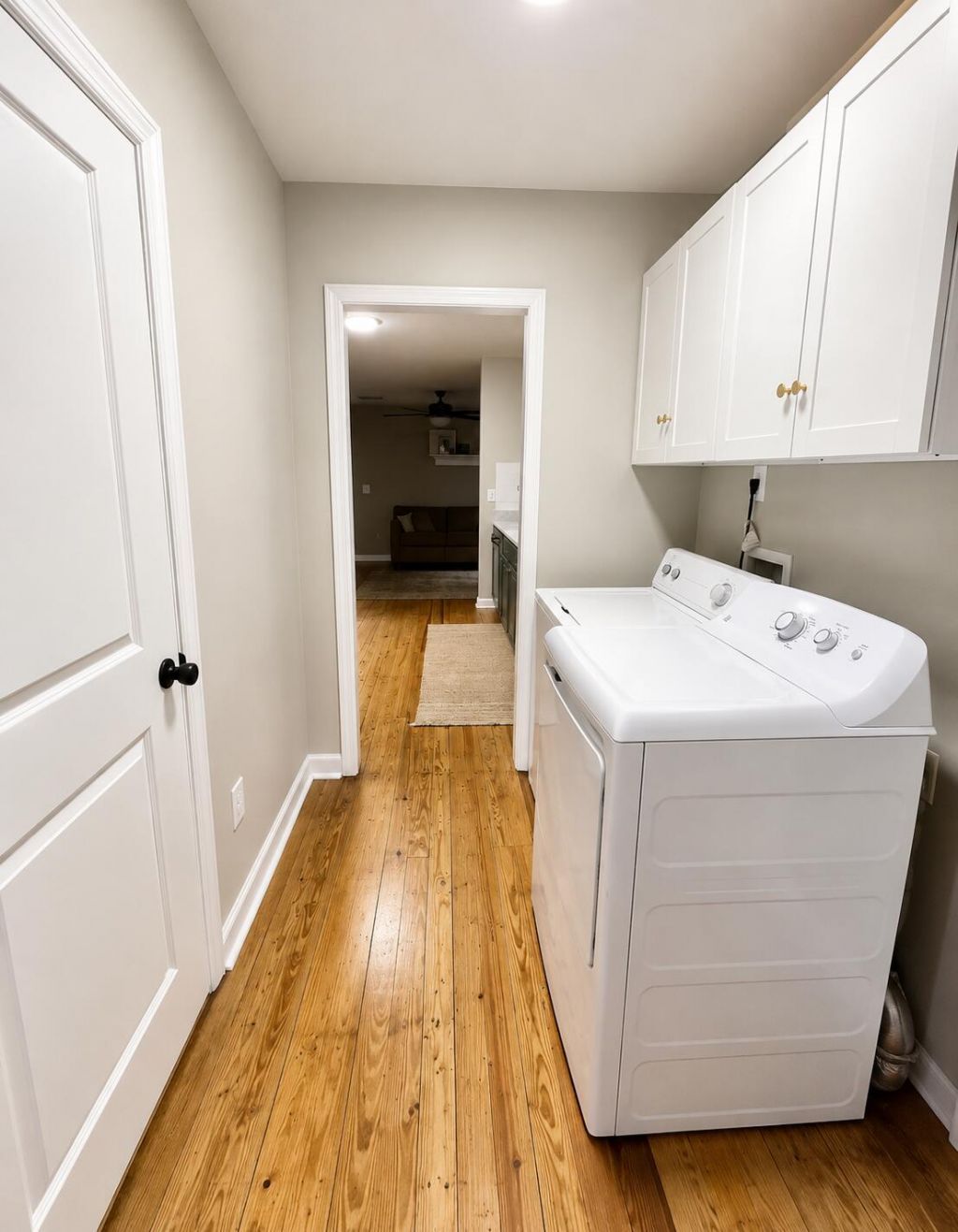 115 Woodlawn Street Photo 7