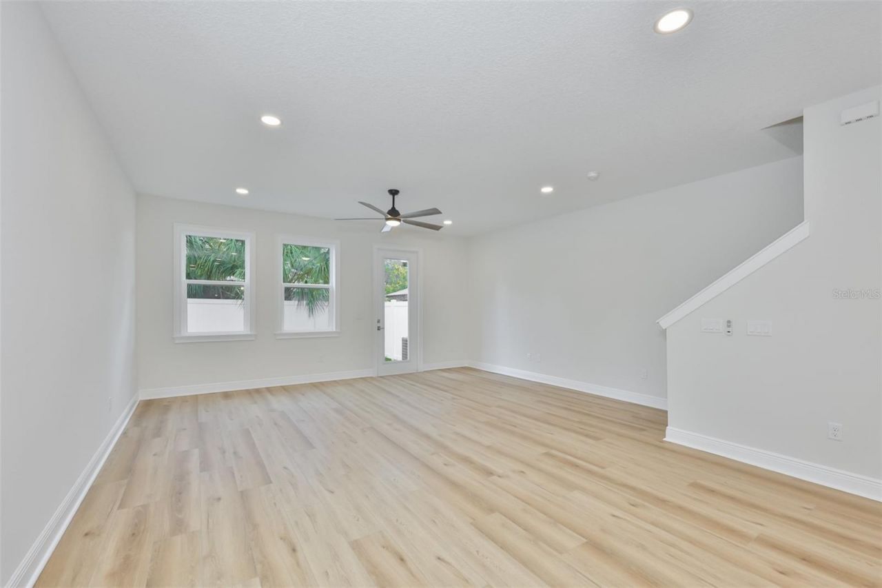 1913 W Beach Street, Tampa, FL 33607 Photo