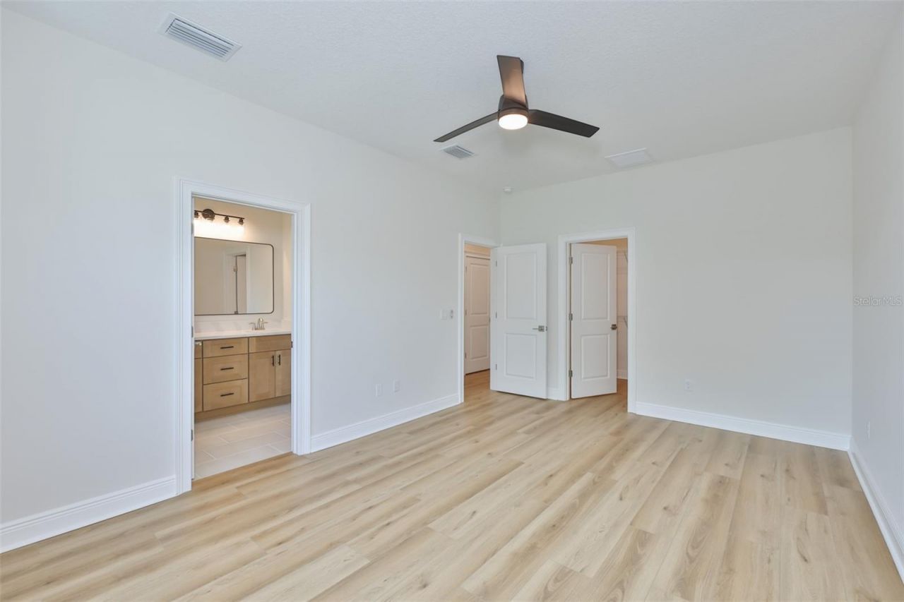 1913 W Beach Street, Tampa, FL 33607 Photo