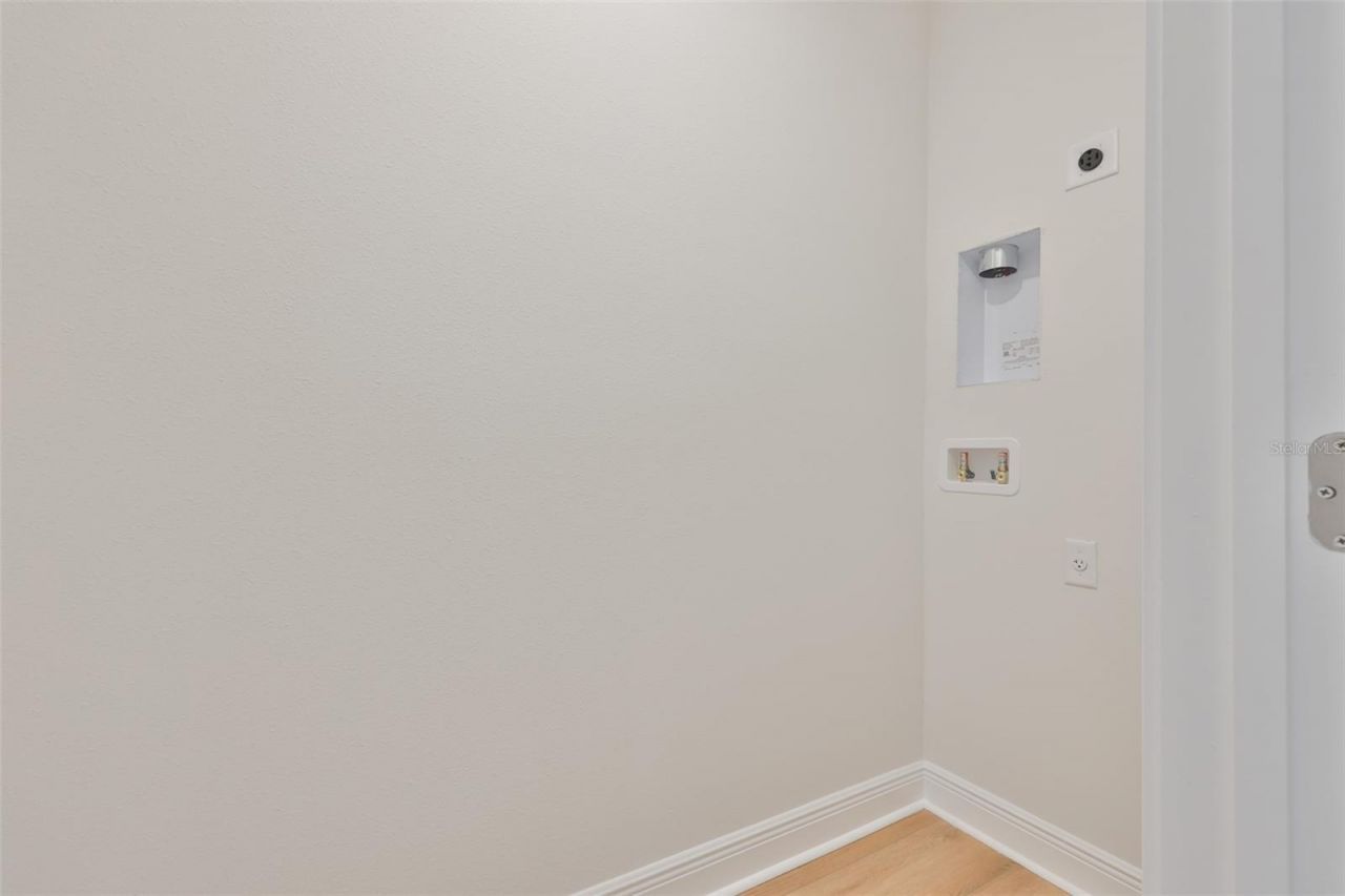 1913 W Beach Street, Tampa, FL 33607 Photo