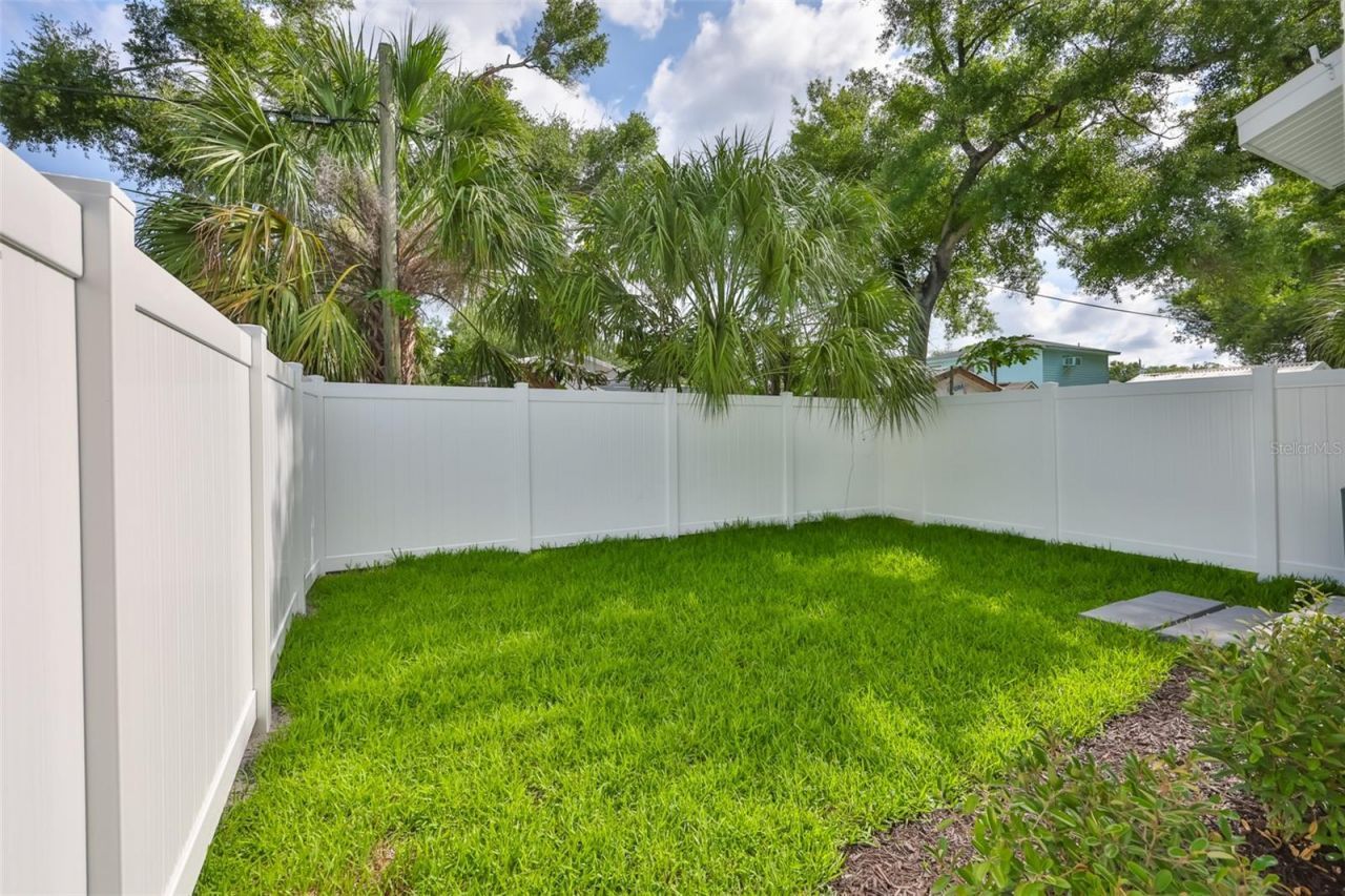 1913 W Beach Street, Tampa, FL 33607 Photo