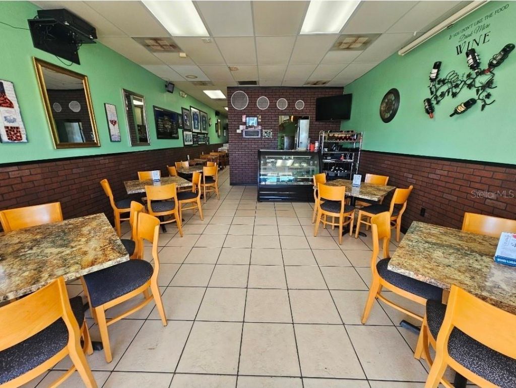 6830 14th Street W, Unit A, Bradenton, FL 34207 Photo