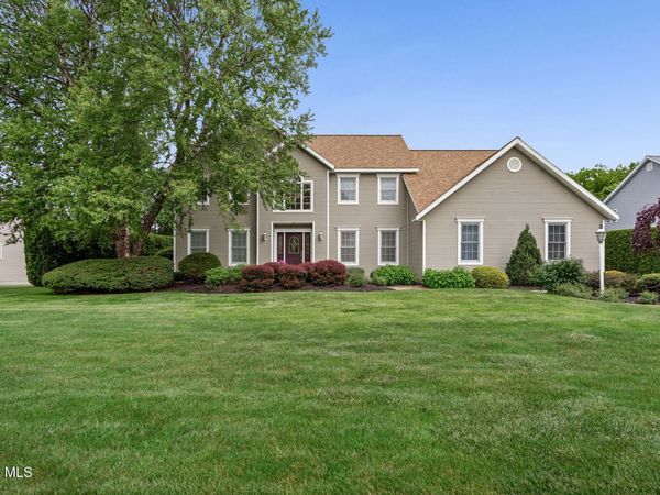 2501 Angelina Drive, Schenectady, NY 12309