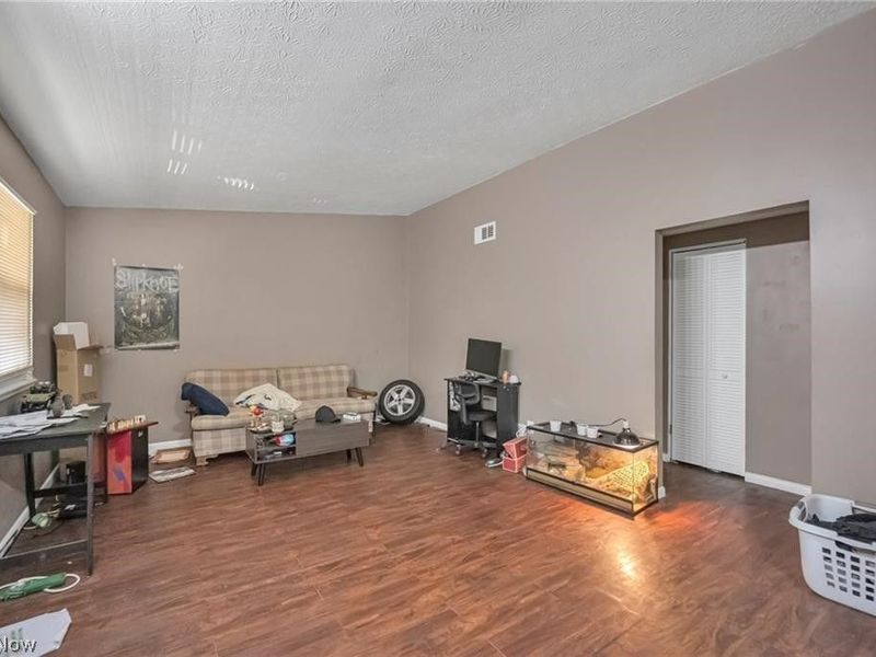 1927 Preston Avenue , Akron, OH 44305 Photo 13
