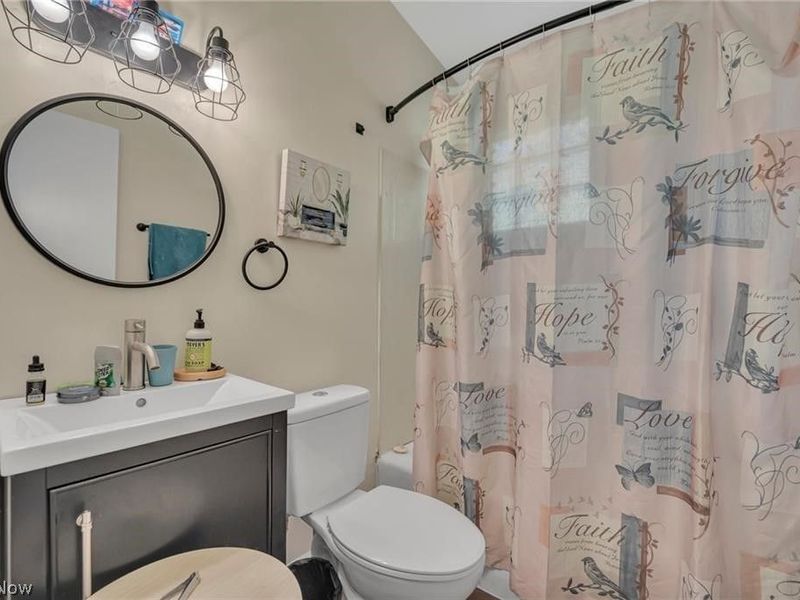 1927 Preston Avenue , Akron, OH 44305 Photo 14
