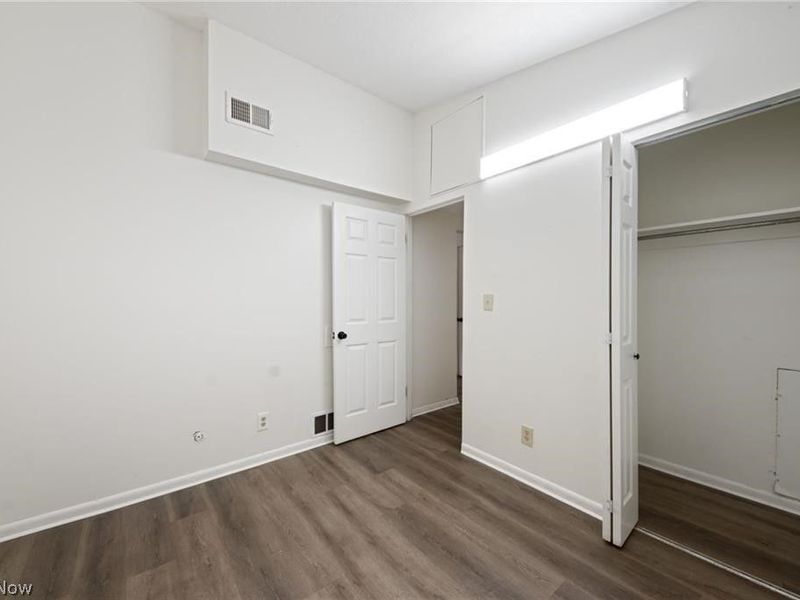 1927 Preston Avenue , Akron, OH 44305 Photo 8