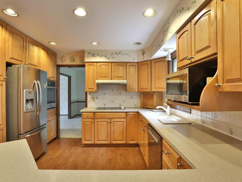 1033 Firth Avenue, Columbus, OH 43085 Photo 13