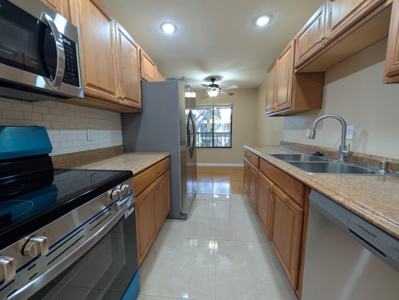 150 Pineview Road, Unit Apt E6, Jupiter, FL 33469 Photo