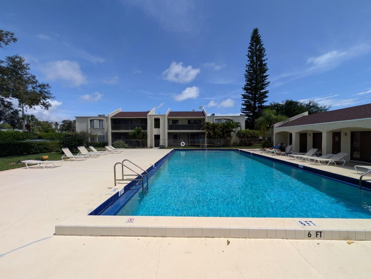 150 Pineview Road, Unit Apt E6, Jupiter, FL 33469 Photo
