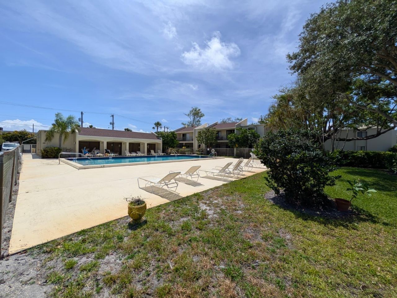 150 Pineview Road, Unit Apt E6, Jupiter, FL 33469 Photo