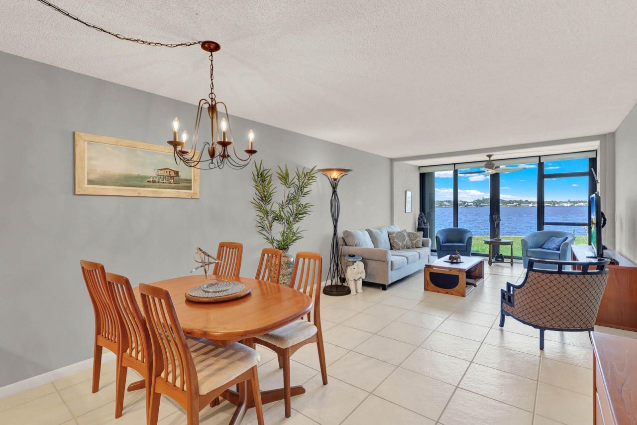1950 SW Palm City Road, Unit 8106, Stuart, FL 34994 Photo