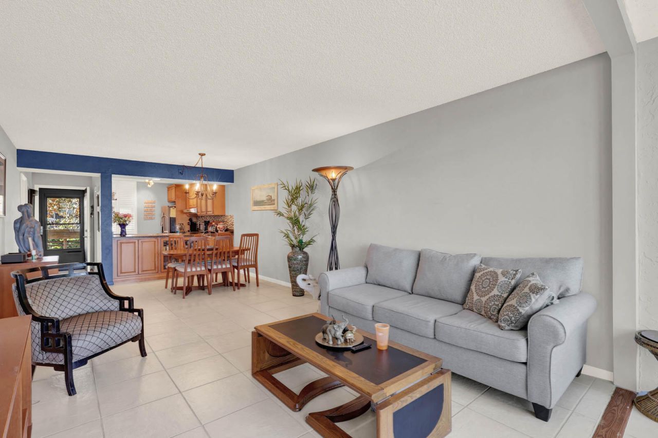 1950 SW Palm City Road, Unit 8106, Stuart, FL 34994 Photo
