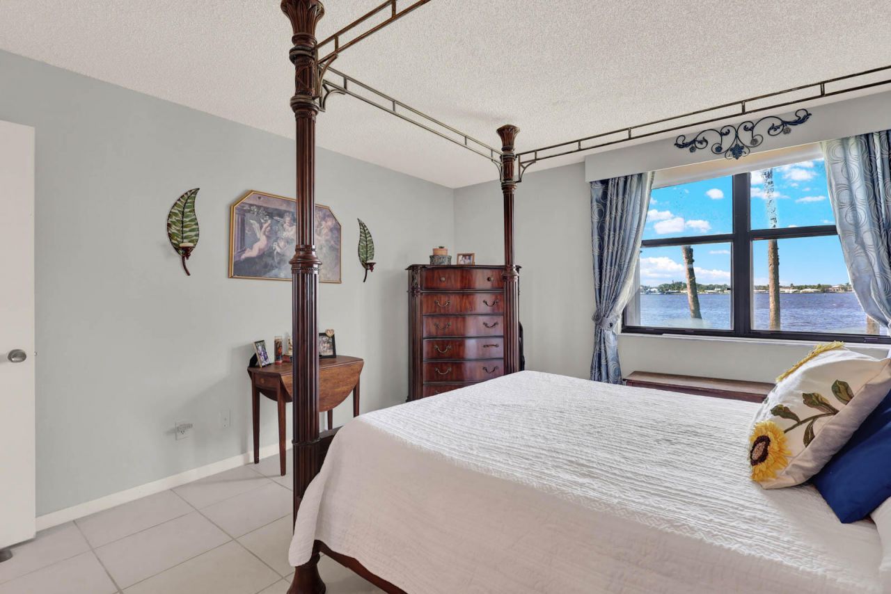1950 SW Palm City Road, Unit 8106, Stuart, FL 34994 Photo