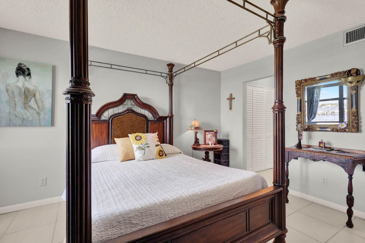 1950 SW Palm City Road, Unit 8106, Stuart, FL 34994 Photo