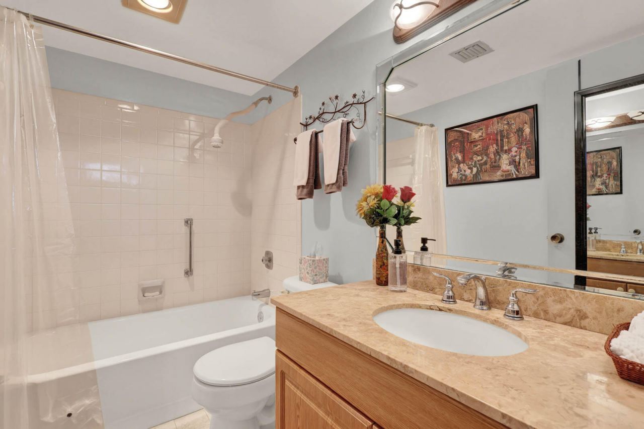 1950 SW Palm City Road, Unit 8106, Stuart, FL 34994 Photo